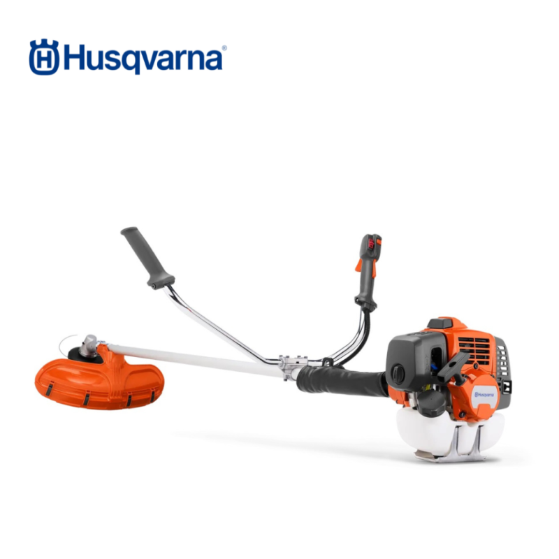 Husqvarna 531RS petrol brushcutter with 45 cm cutting width for professional landscaping
